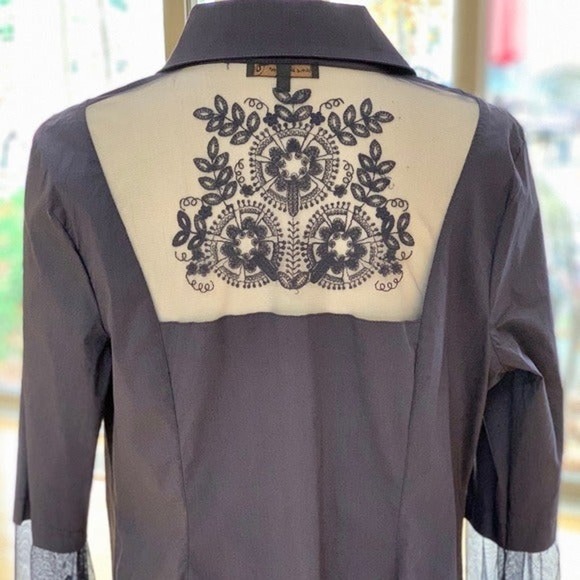 Jane & John Embroidered Lace Tunic Top in Navy Size XL - Picture 6 of 8